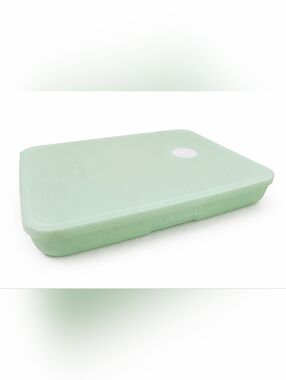 Tupperware Freeze Smart Mint Green Container Dial Date 4 3/4 cups Food Storage